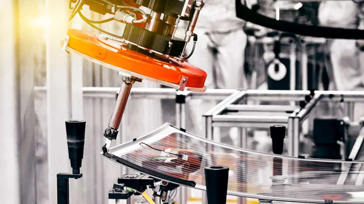 vidro para-brisas a ser fabricado por máquina